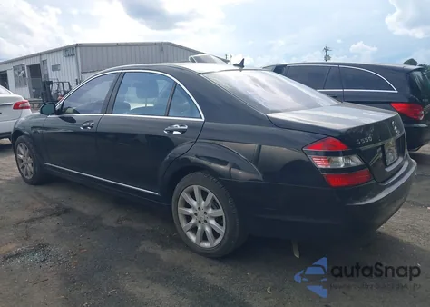 2008 Mercedes-Benz S 550 from USA, damaged, VIN WDDNG71X48A165244